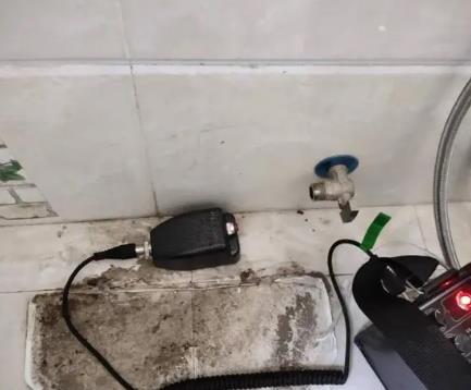 全南屋顶漏水维修公司分享下卫生间漏水的危害及解决方法